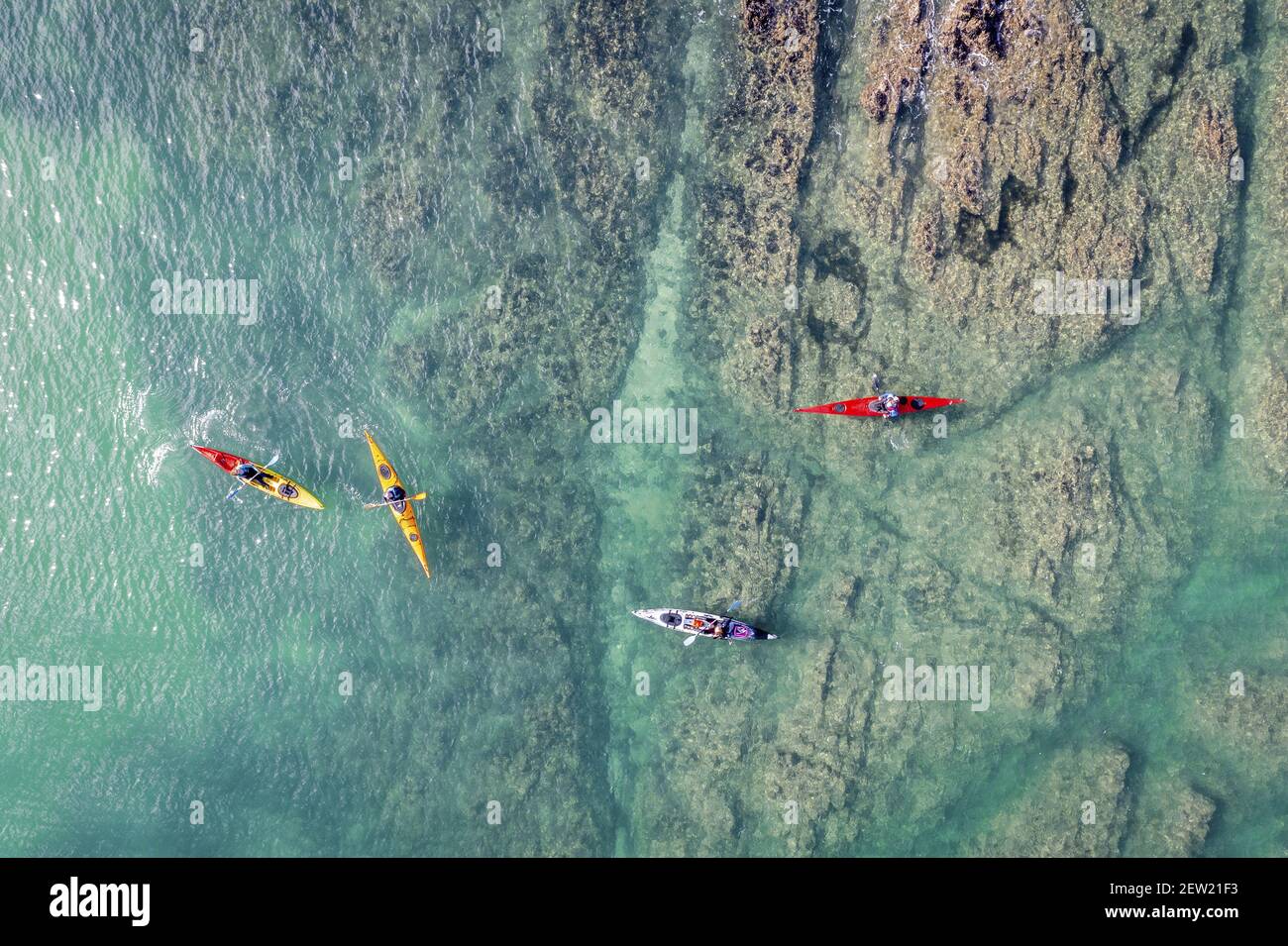 Francia, Cotes d'Armor, Plérin, kayak a Martin Plage (vista aerea) Foto Stock
