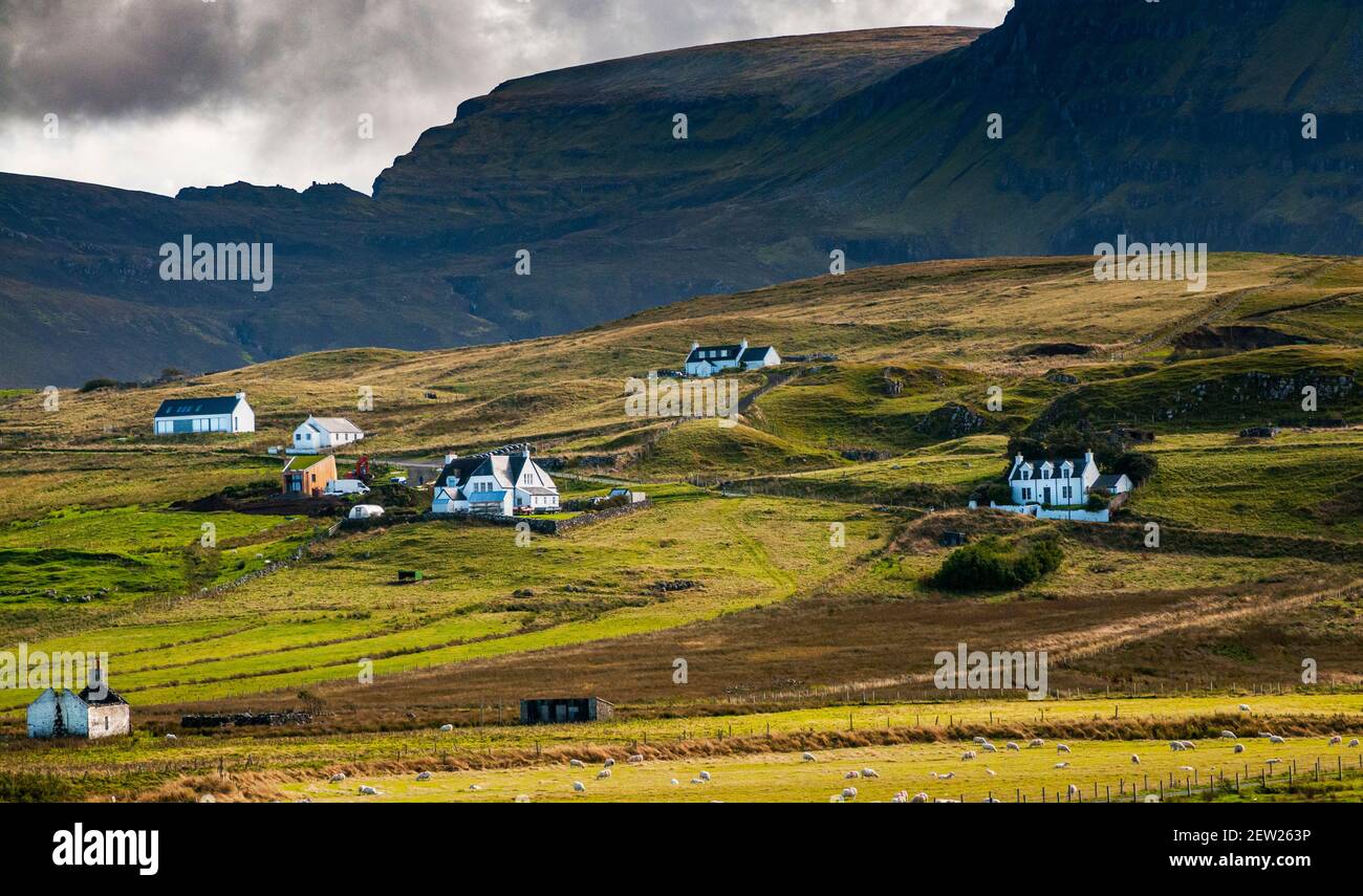 Kilmaluag, Isola di Skye, Scozia, Regno Unito - una tempesta d'autunno si avvicina Foto Stock