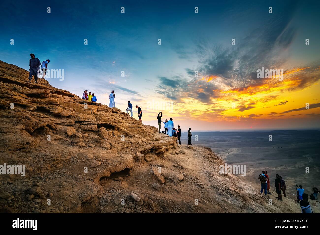 Edge of the World, un punto di riferimento naturale e popolare destinazione turistica vicino Riyadh - Arabia Saudita. 08-dic-2019. Foto Stock