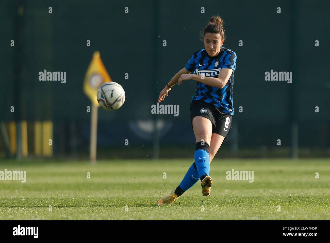 Milano, Italia. 27 Feb 2021. Martina Brutia (FC Internazionale) durante FC Internazionale vs Hellas Verona Donne, Calcio italiano Serie A Donna a Milano, Italia, Febbraio 27 2021 Credit: Independent Photo Agency/Alamy Live News Foto Stock