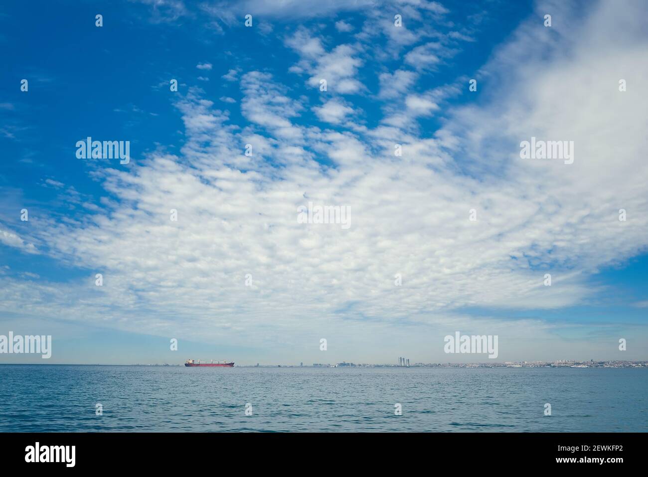 Vista sul mare di Marmara a Istanbul Foto Stock