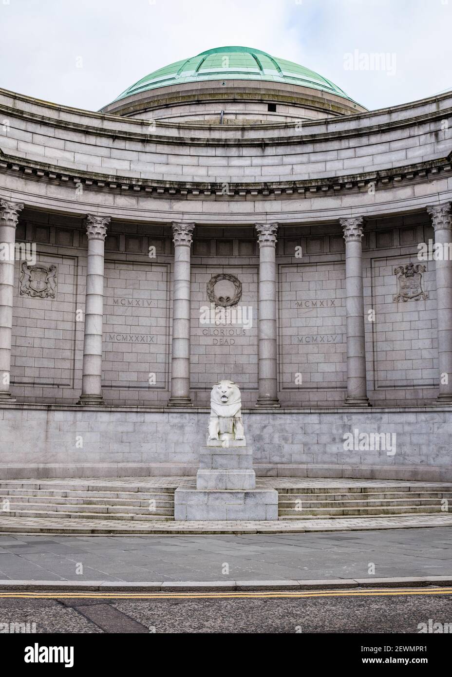 Aberdeen War Memorial in un giorno di lavoro, Aberdeen, Aberdeenshire, Scozia, Regno Unito Foto Stock
