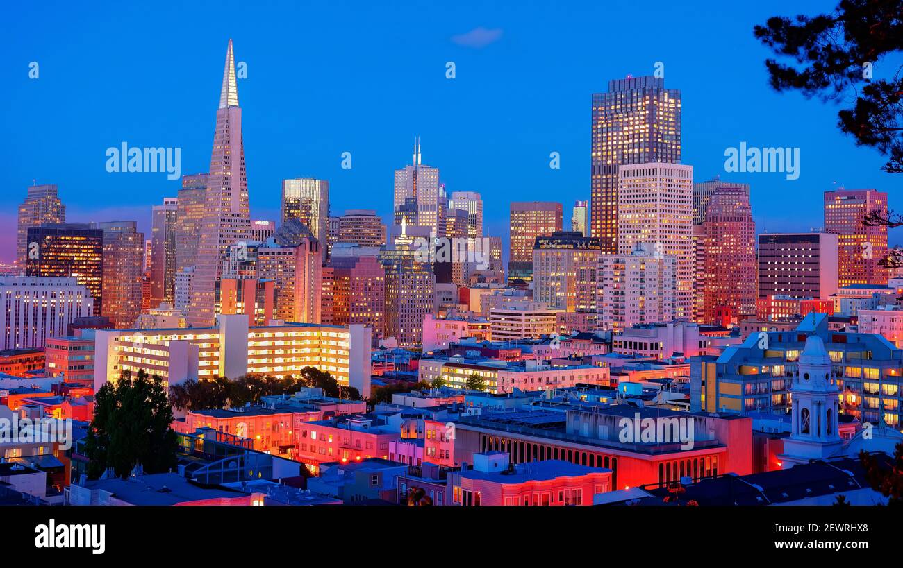 Skyline del quartiere finanziario, San Francisco, California, Stati Uniti d'America, Nord America Foto Stock