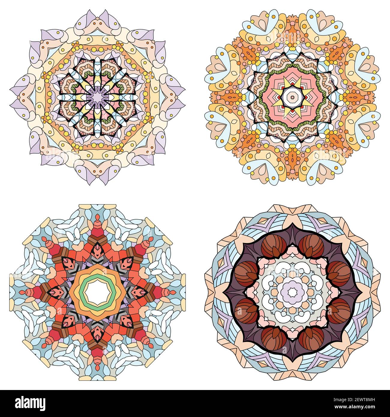 Disegno artistico dipinto a mano. Colore disegno a mano illustrazione Set di 4 mandala per decorazione Illustrazione Vettoriale