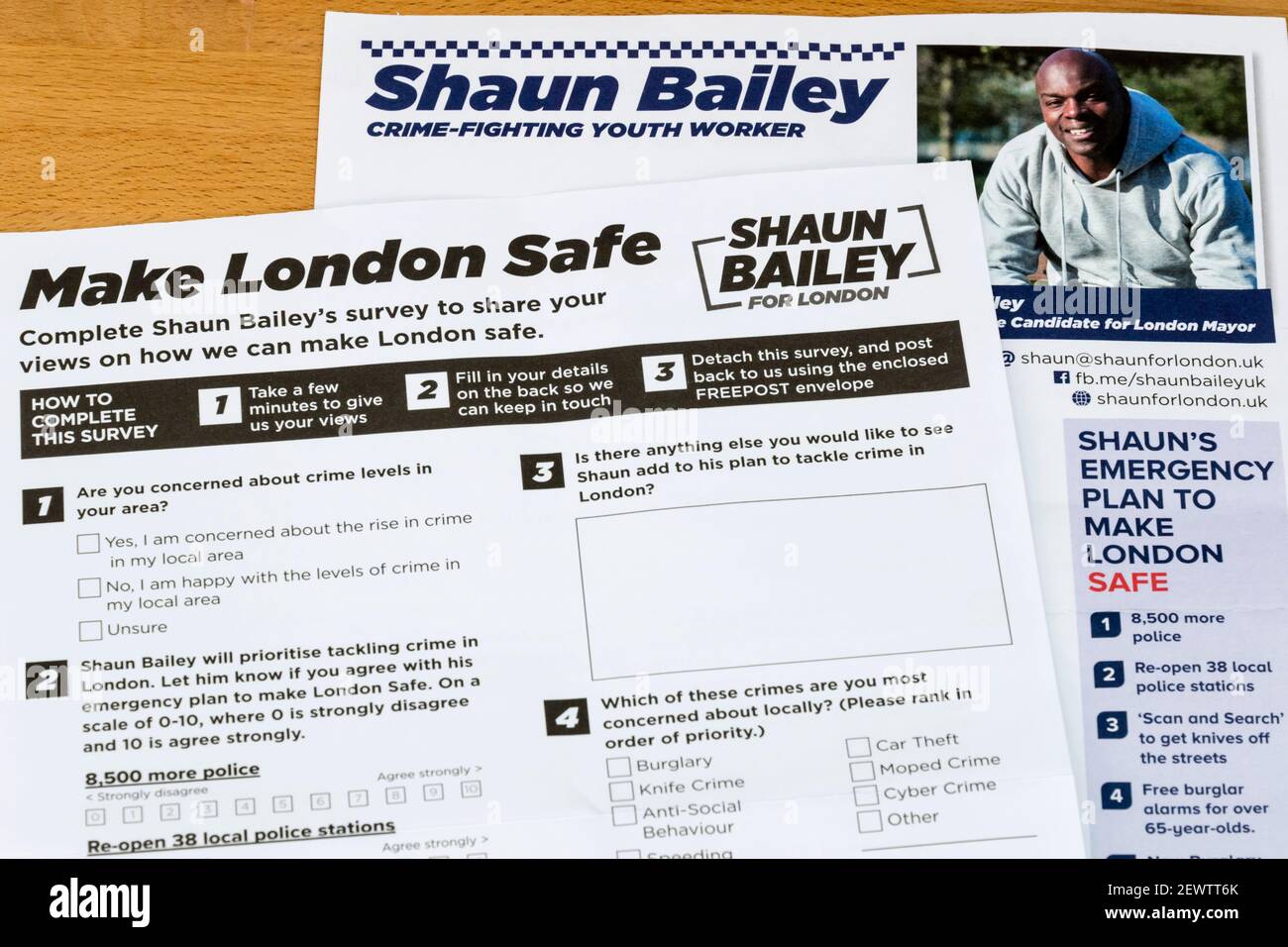 Comunicazione elettorale & questionario o indagine da Shaun Bailey, il candidato conservatore 2021 per il sindaco di Londra. Foto Stock