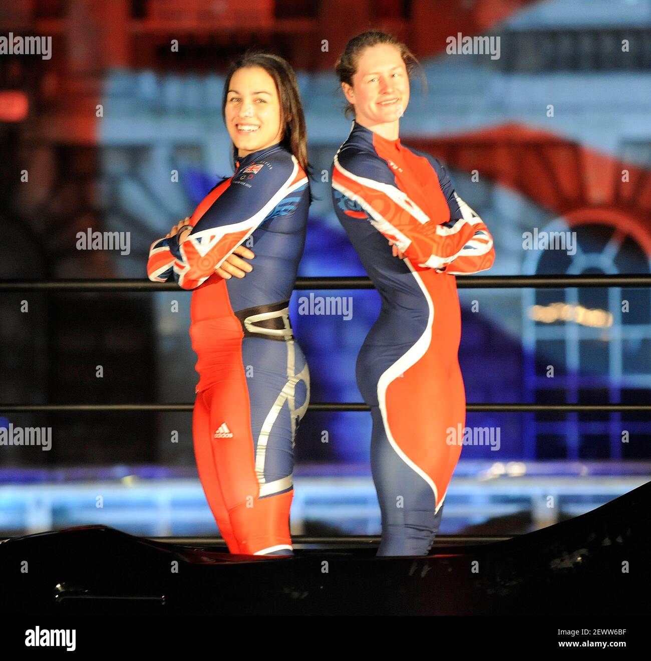 GB TEAM DI BOB PER LE OLIMPIADI INVERNALI DI VANCOUVER (L-R )NICOLA MINICHIELLO & GILLIAN COOKE 26/1/10. IMMAGINE DAVID ASHDOWN Foto Stock
