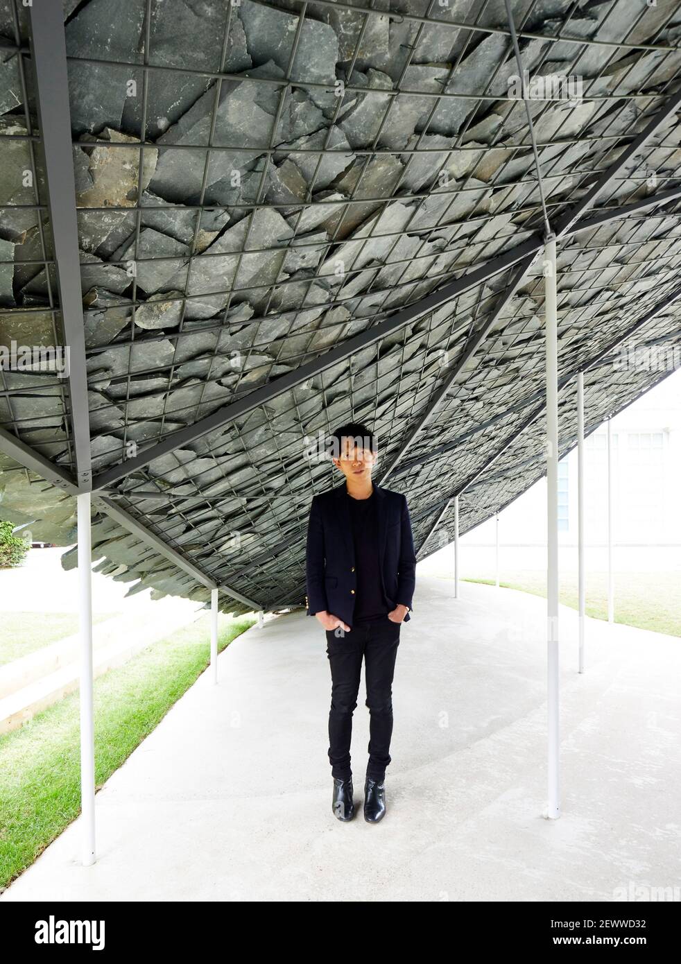 Ritratto di Junya Ishigami. Serpentina Pavilion 2019, LONDRA, Regno Unito. Architetto: Junya Ishigami , 2021. Foto Stock