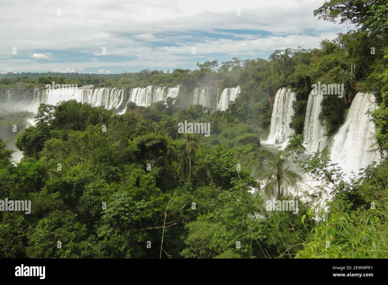 Cascate di Iguazu, una delle sette meraviglie naturali del mondo Foto Stock