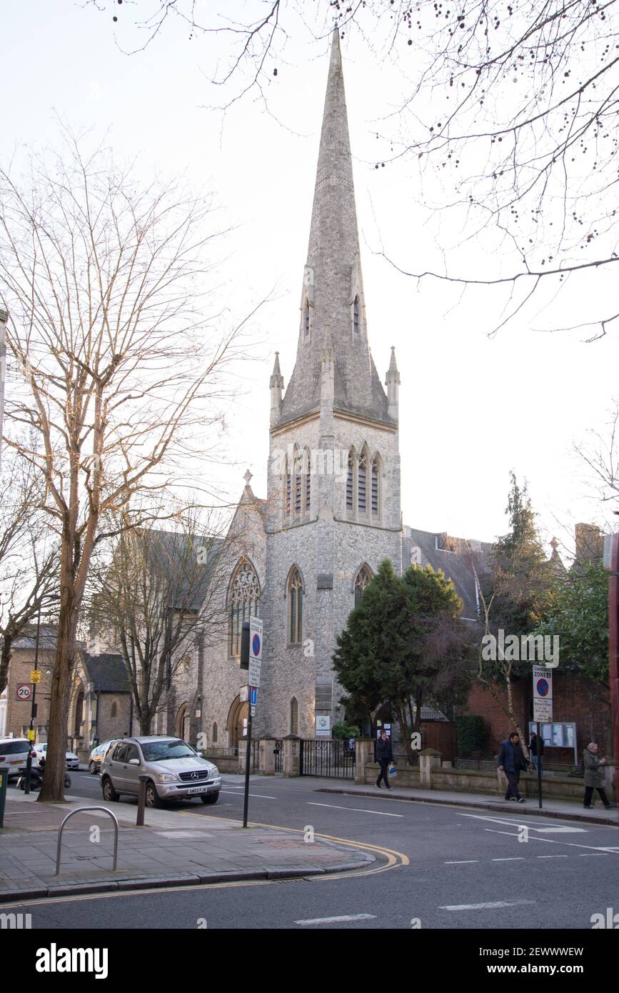 Ealing Broadway Methodist Church di John Tarring Foto Stock