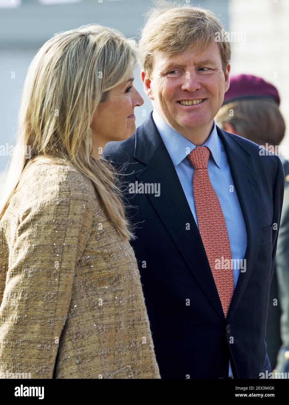 24-4-2015 LEIDEN - Kingdaygames con il re Willem Alexander e la regina  Maxima . Re Willem-Alexander e sua Maestà la Regina MÃ¡xima prendono parte  ai Giochi del Re a Leida. La giornata