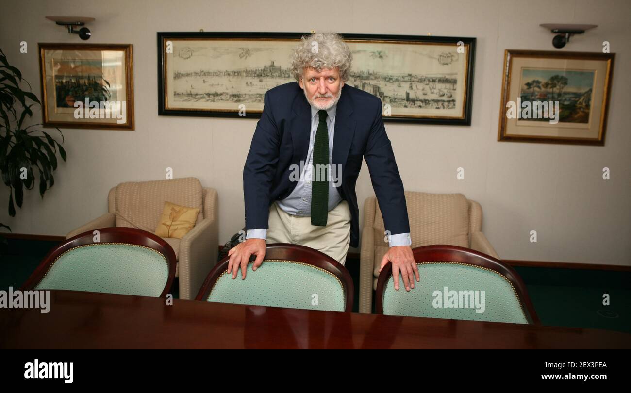 John F Burns... Capo dell'ufficio di Londra del New York Times. pic David Sandison 15/9/2007 Foto Stock
