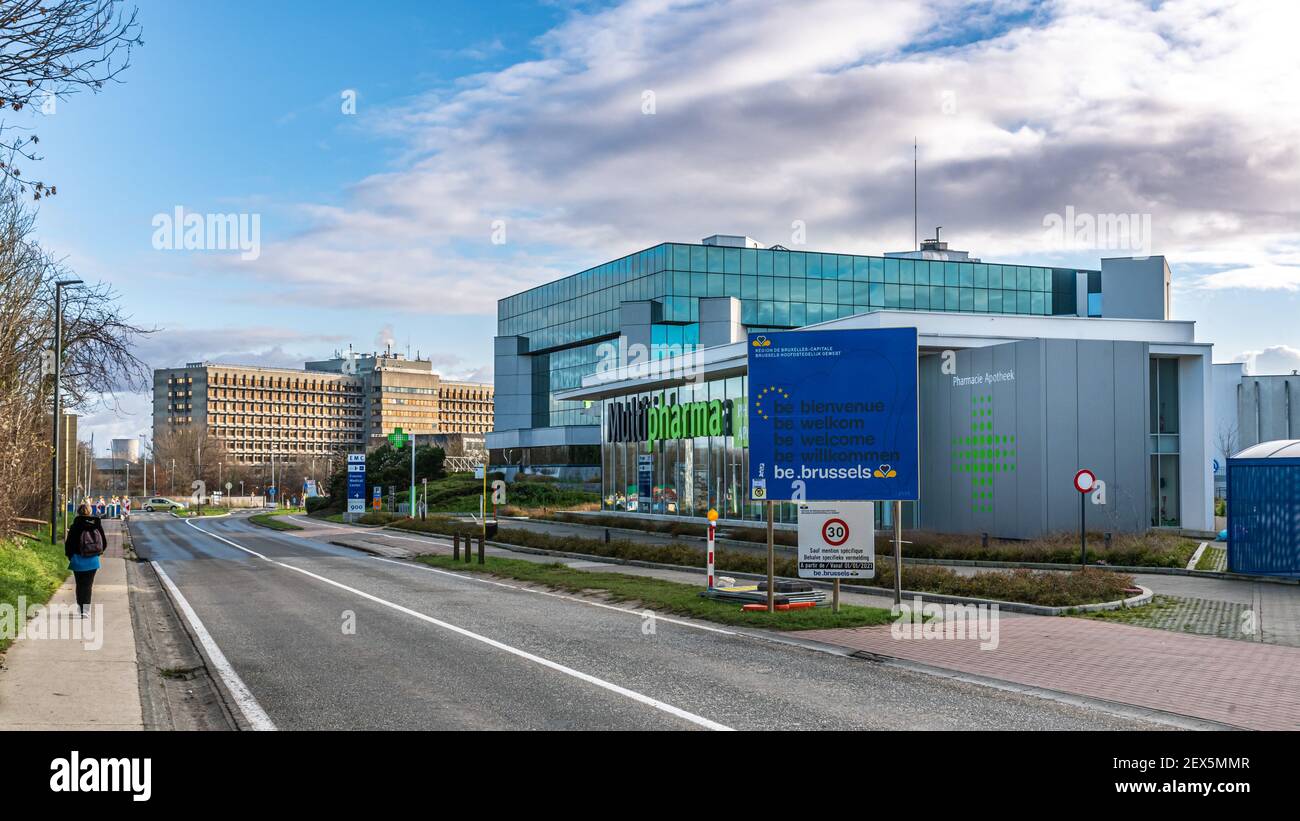 Anderlecht, Bruxelles capitale Regione - Belgio : 12 25 2020: Il centro medico Erasme dell'ospedale universitario libero di Brussel Foto Stock