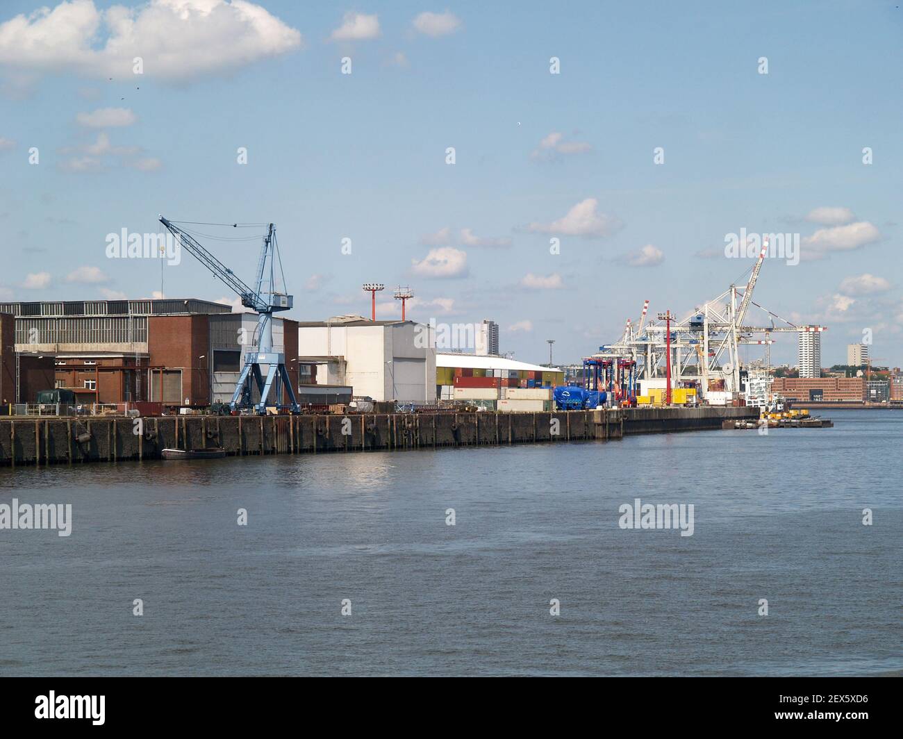 Hachmann Quay al porto Ross di Amburgo, Germania Foto Stock