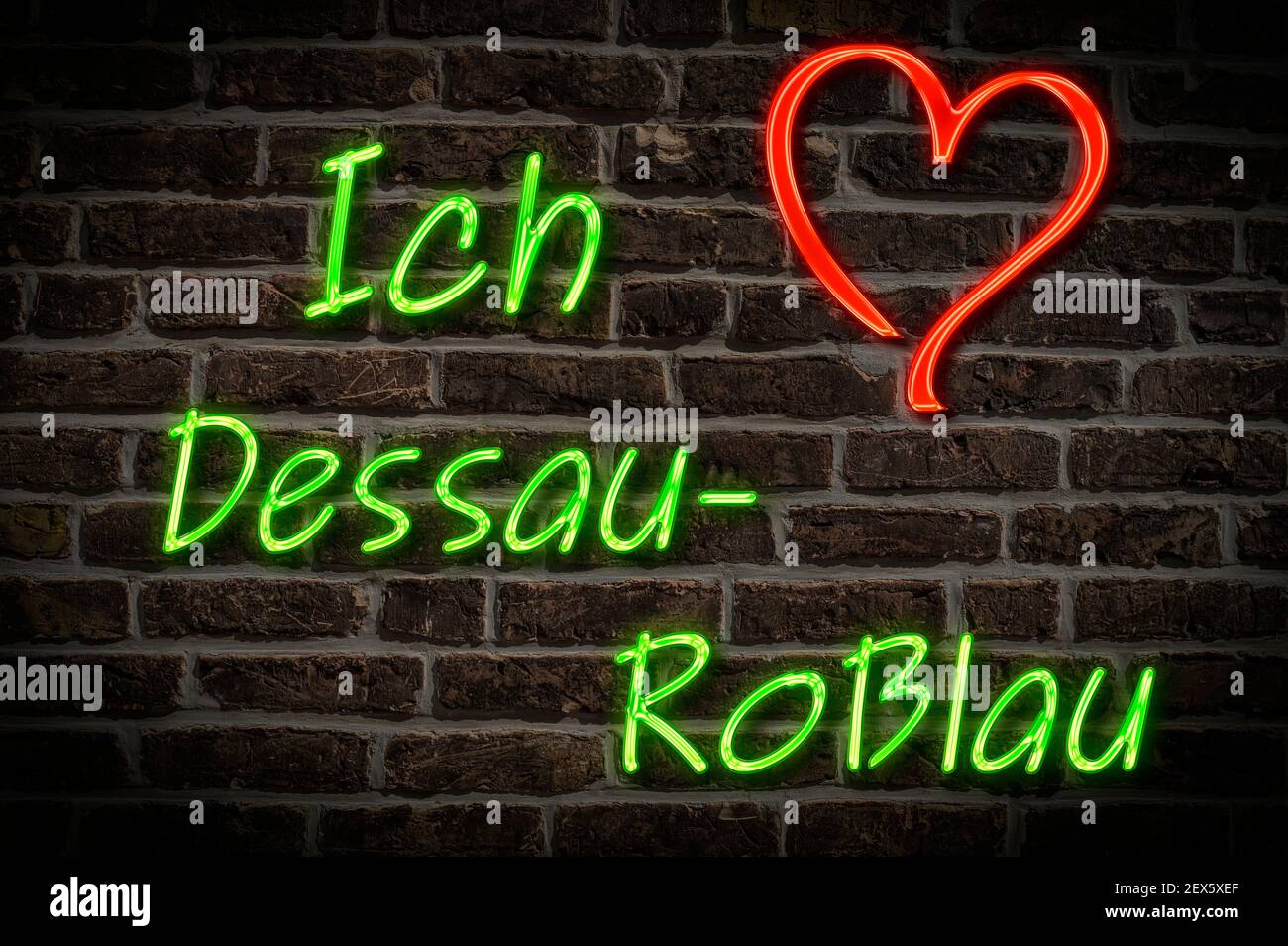 Leuchtreklame, Ich liebe Dessau-Roßlau, Sachsen-Anhalt, Deutschland, Europa | Pubblicità illuminata, mi piace Dessau-Roßlau, Sassonia-Anhalt, Germania, E. Foto Stock