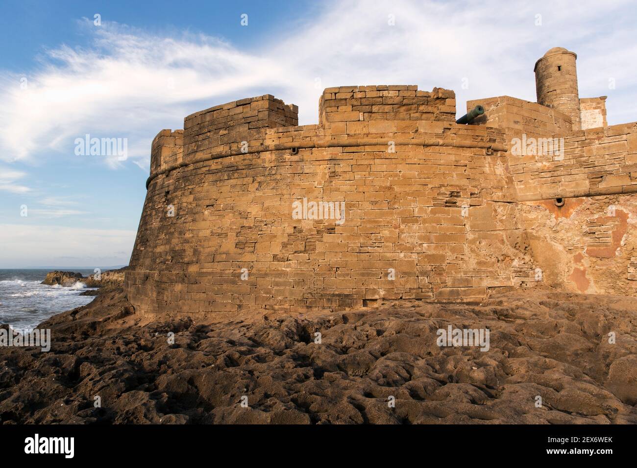 Sqala de Laville, le fortificazioni o i bastioni delle mura esterne della città progettato per dare protezione dagli attacchi navali. Foto Stock