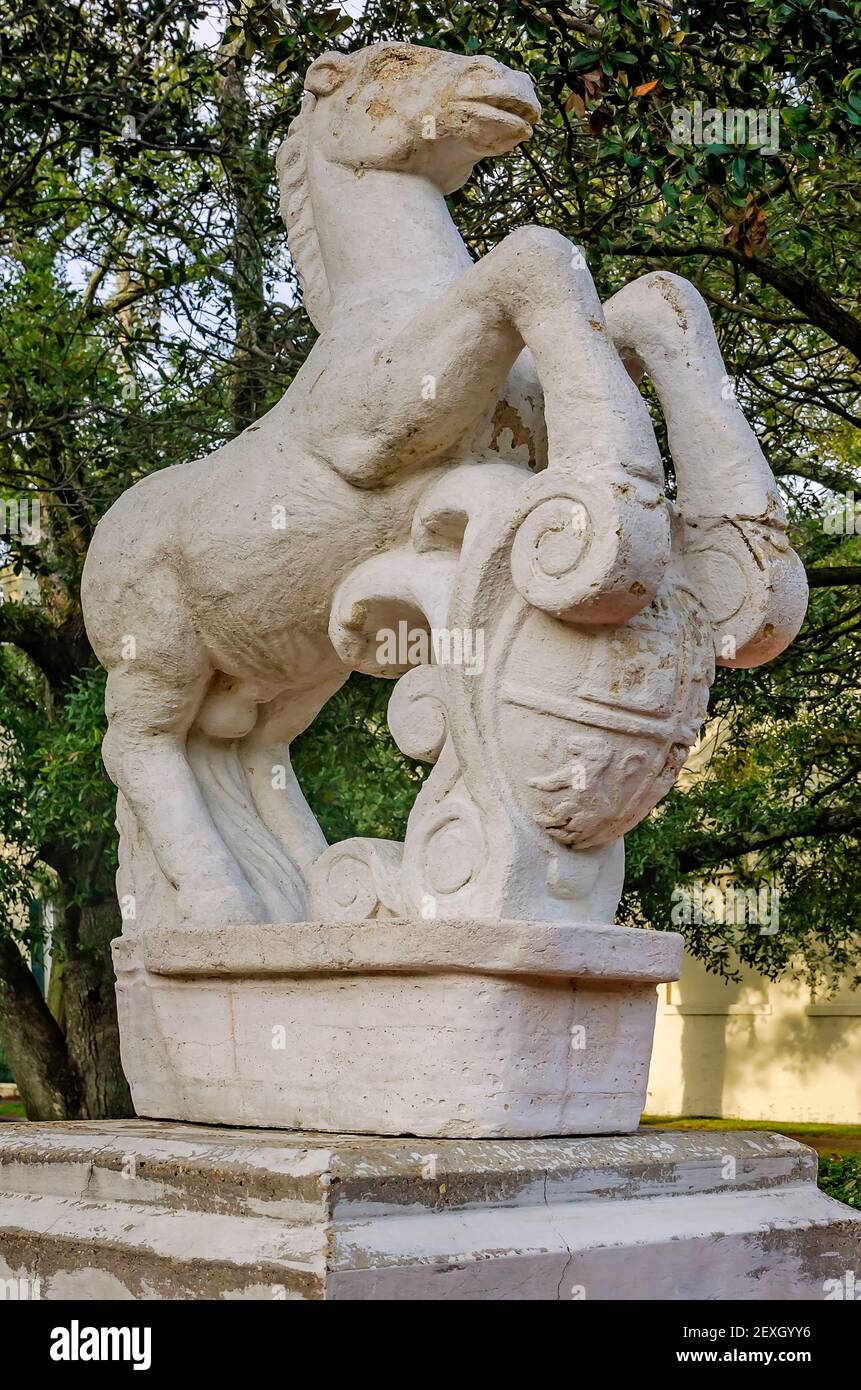La statua di Little Colt si trova nella piazza spagnola di Mobile, Alabama. La statua fu perduta nel 1979 durante l'uragano Frederic ma restaurata nel 2010. Foto Stock