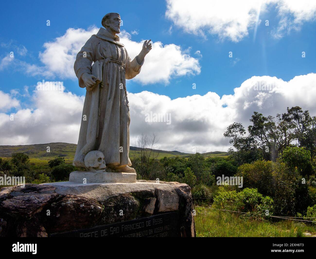 Immagine di San Francisco de Assis alla sorgente del fiume San Francisco al Parco Nazionale Serra da Canastra, Minas Gerais, Brasile Foto Stock