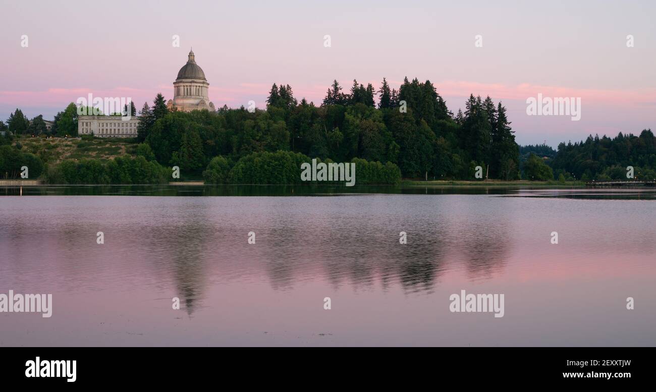 Palazzo del Governo il lago Capital Olympia Washington Tramonto Tramonto Foto Stock