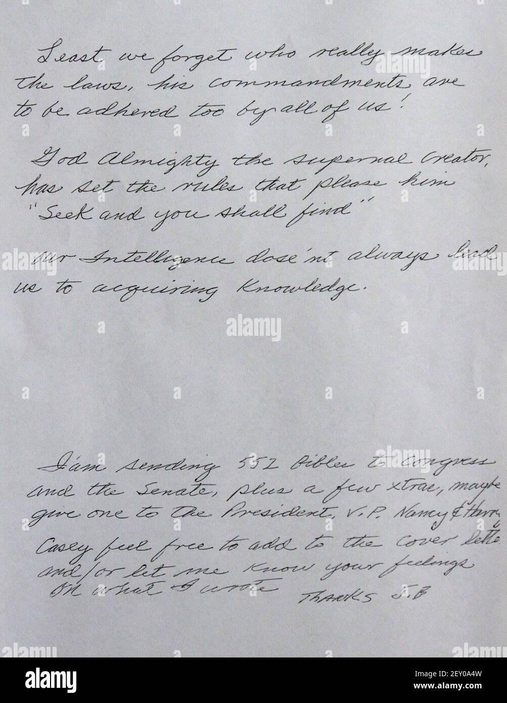 Una copia della lettera J.B. Atchison, 79 anni, di Biloxi, Missouri. Inviato al Palazzo della Rep Steven insieme a più di 500 Bibbie da distribuire ai legislatori di Washington, D.C. (Foto di John Fitzhugh/Sun Herald/MCT/Sipa USA) Foto Stock
