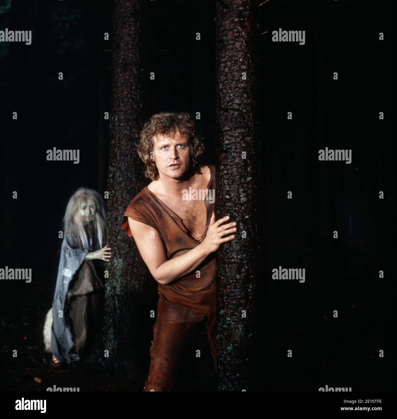 Peter Hofmann, deutscher Opernsänger, Tenor, bekannt auch als Rocksänger, hier in der Rolle des Parsifal, circa 1981. Peter Hofmann, cantante tedesco dell'Opera, tenore, conosciuto anche come cantante rock, qui come Parsifal, circa 1981. Foto Stock