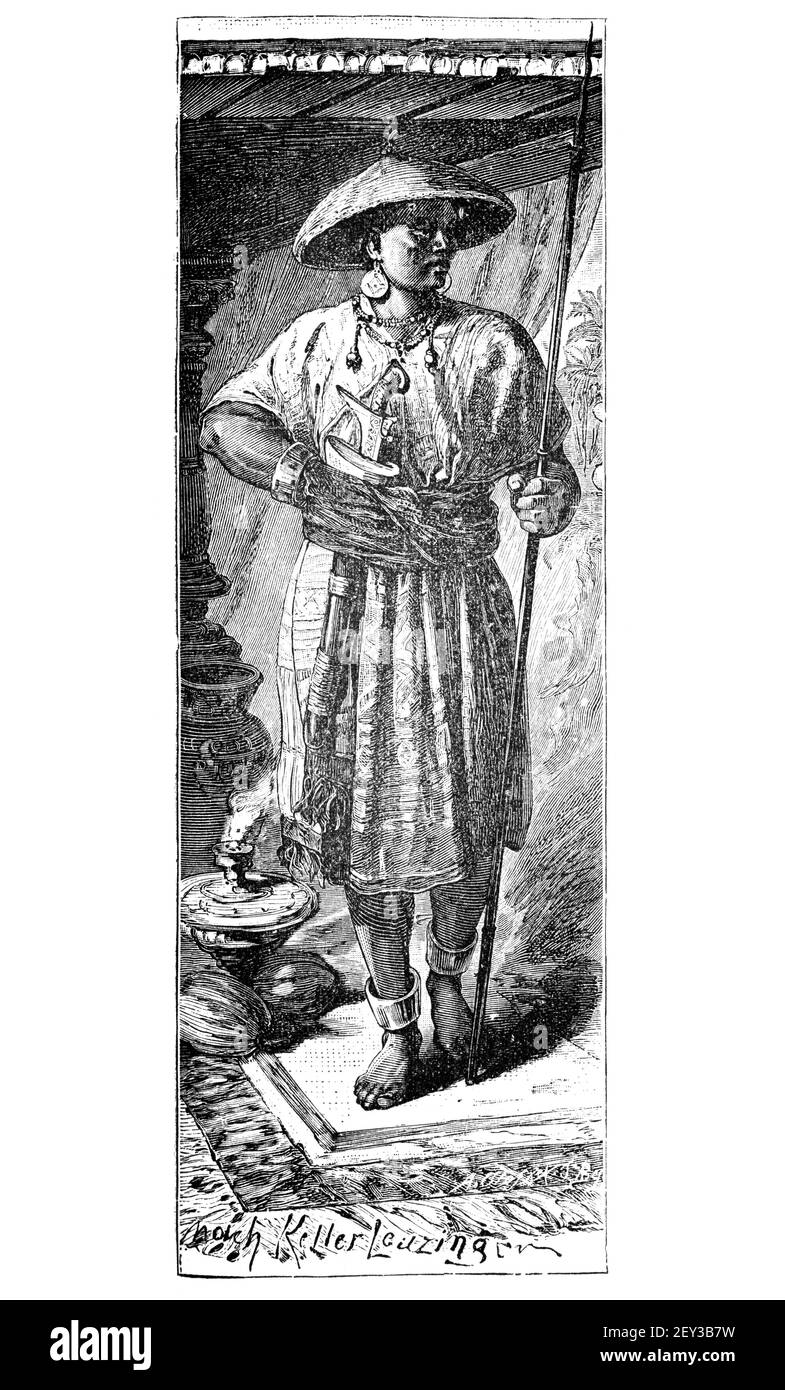 Soldato armato di lancia, bodyguard di nobile, Giava, Indonesia. Cultura e storia dell'Asia. Immagine in bianco e nero d'epoca. 19 ° secolo. Foto Stock