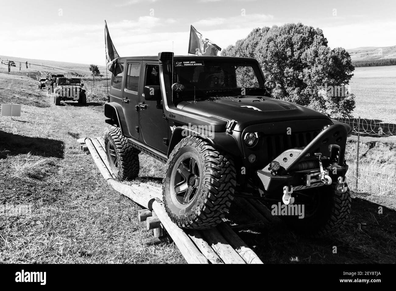 HARRI, SUD AFRICA - 06 gennaio 2021: Harrismith, Sud Africa - 02 2015 ottobre: Addestramento del driver di ostacolo 4x4 a Camp Jeep nel Drakensberg Foto Stock