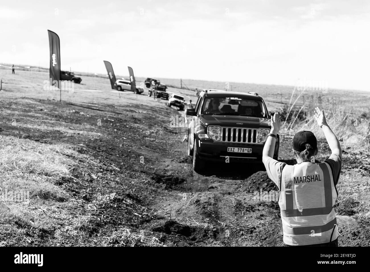 HARRI, SUD AFRICA - 06 gennaio 2021: Harrismith, Sud Africa - 02 2015 ottobre: Addestramento del driver di ostacolo 4x4 a Camp Jeep nel Drakensberg Foto Stock