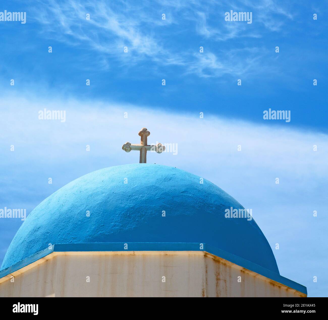 In europa grecia un attraversare il cielo nuvoloso Foto Stock