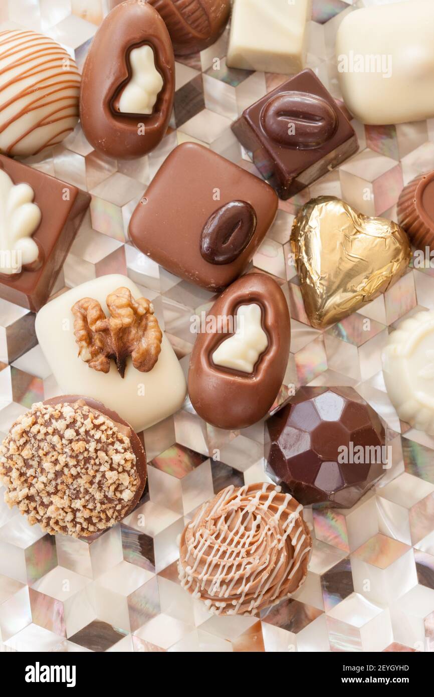 Selezione di cioccolatini diversi Foto Stock