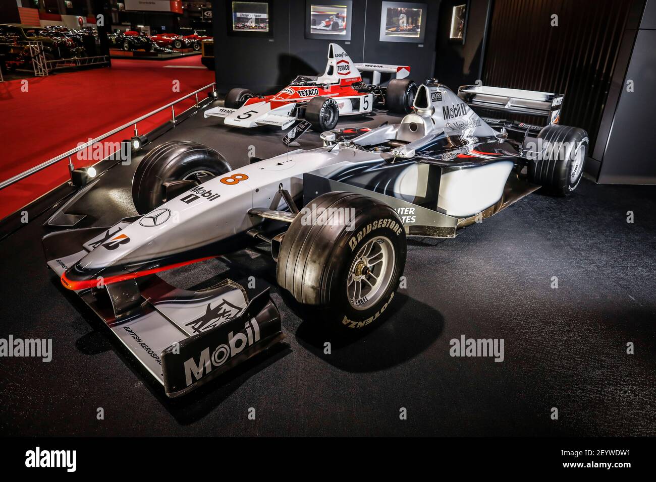 McLaren MP4 / 13 Stand Richard MILLE durante il Retrobobile Show, dal 5 al 10 febbraio 2019 a Parigi, Francia - Foto Francois Flamand / Gregory Lenenmand - DPPI Foto Stock