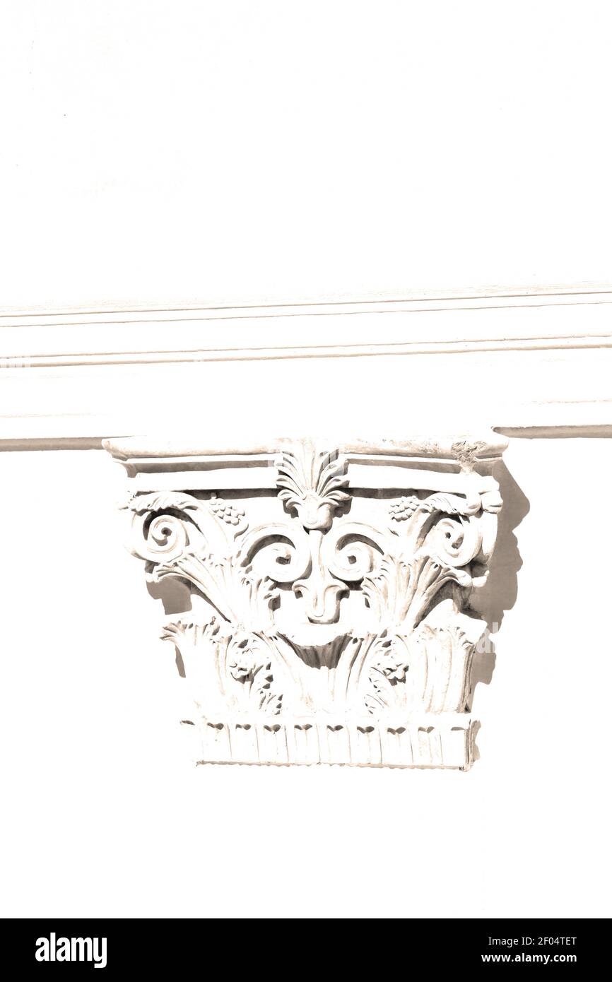 Africa nel paese del marocco e marmo bianco mattone colonna precedente astratta Foto Stock