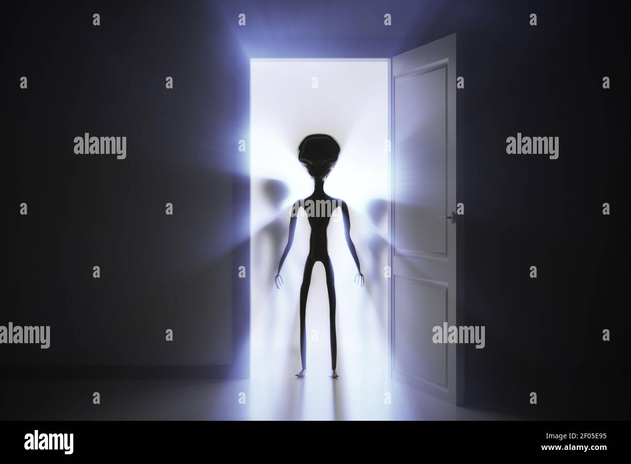 Silhouette spoky di alieni in piedi nella porta. Luce brillante sullo sfondo. Illustrazione con rendering 3D. Foto Stock