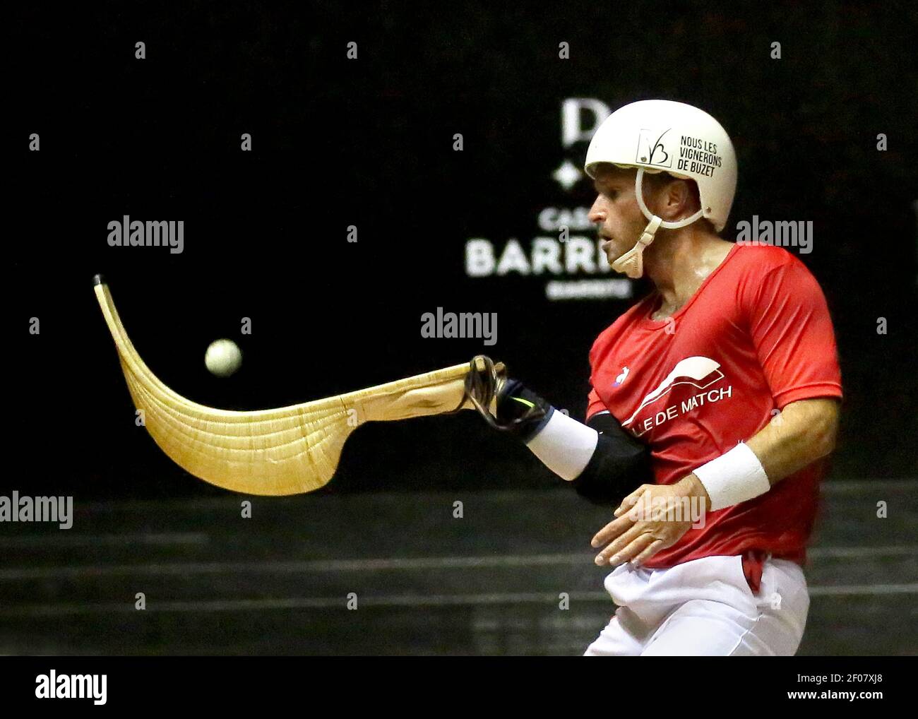 Cesta punta. Pelota basco sport. Jai-Alai Biarritz. Pays Basco. Francia. Foto Stock