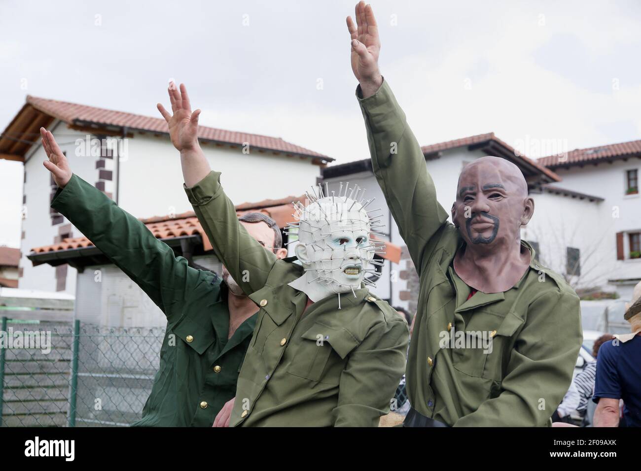 Zubieta, Navarra, Spagna - 28 Gennaio, 2020 : tradizionale carnevale masquerade Joadunak Foto Stock