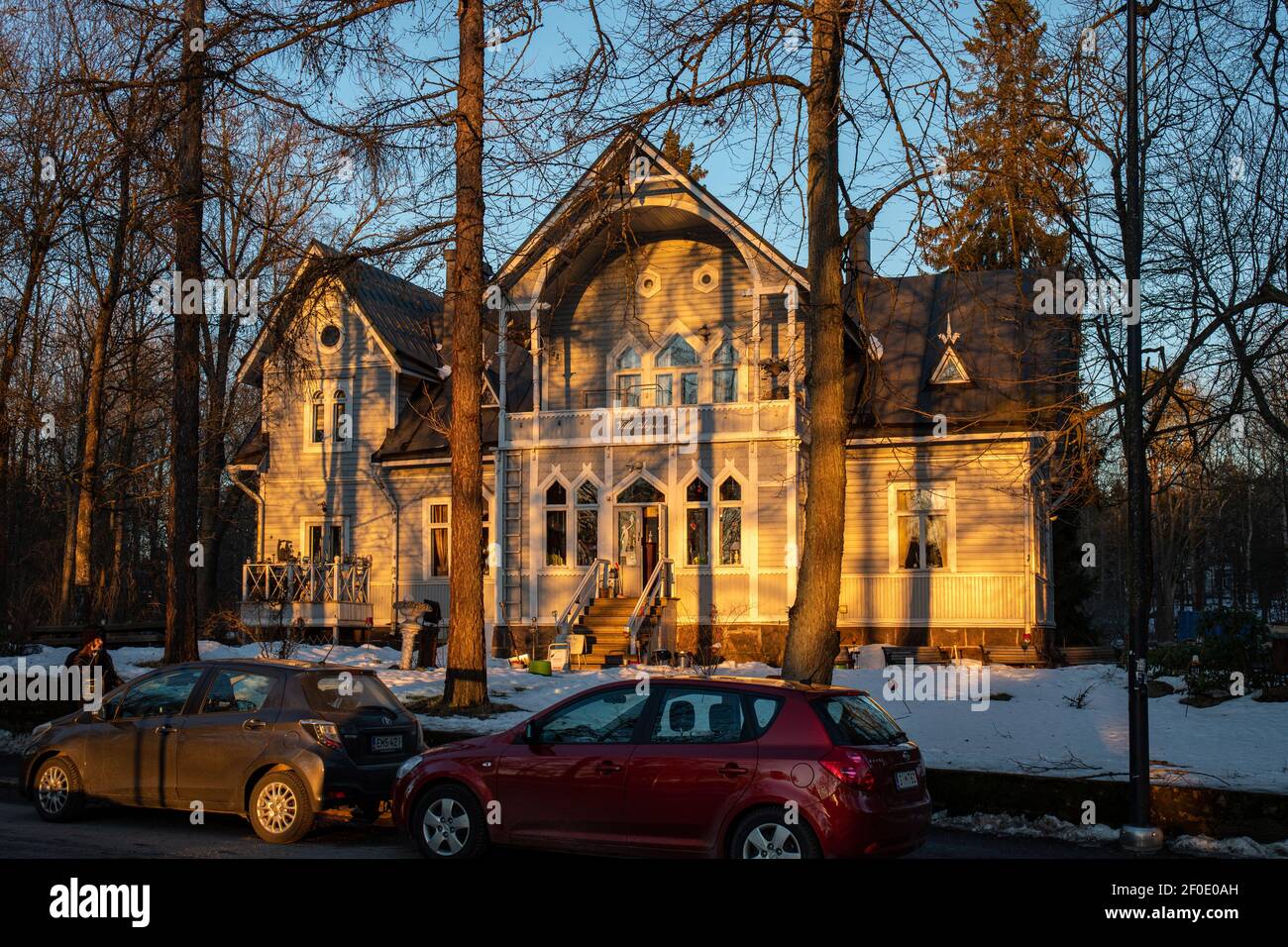 Villa Angelica crogiolarsi al sole nel distretto di Tammiemi di Helsinki, Finlandia Foto Stock