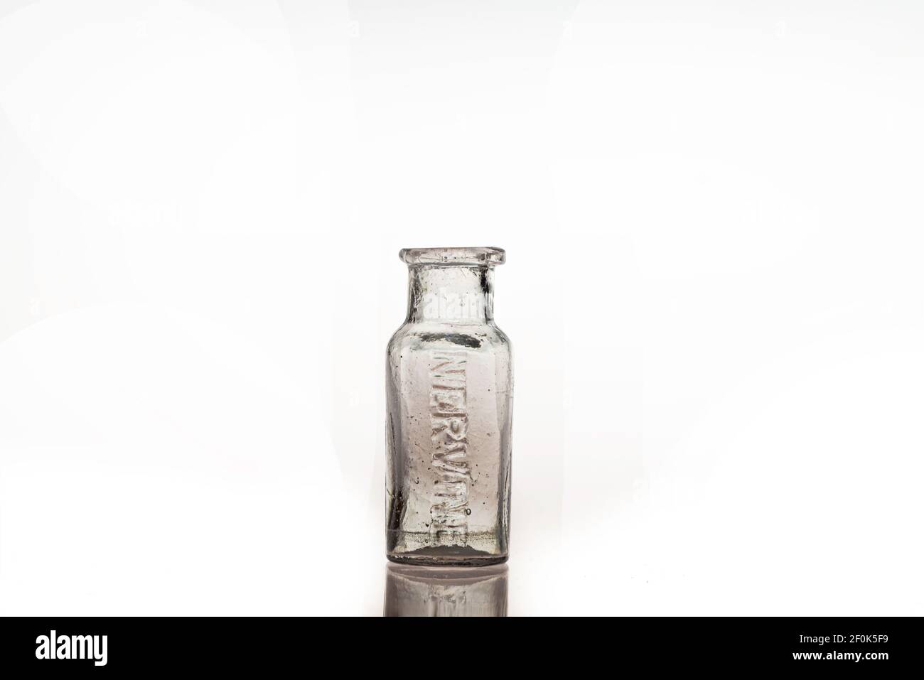 Bottiglia di veleno/medicina d'epoca Foto Stock