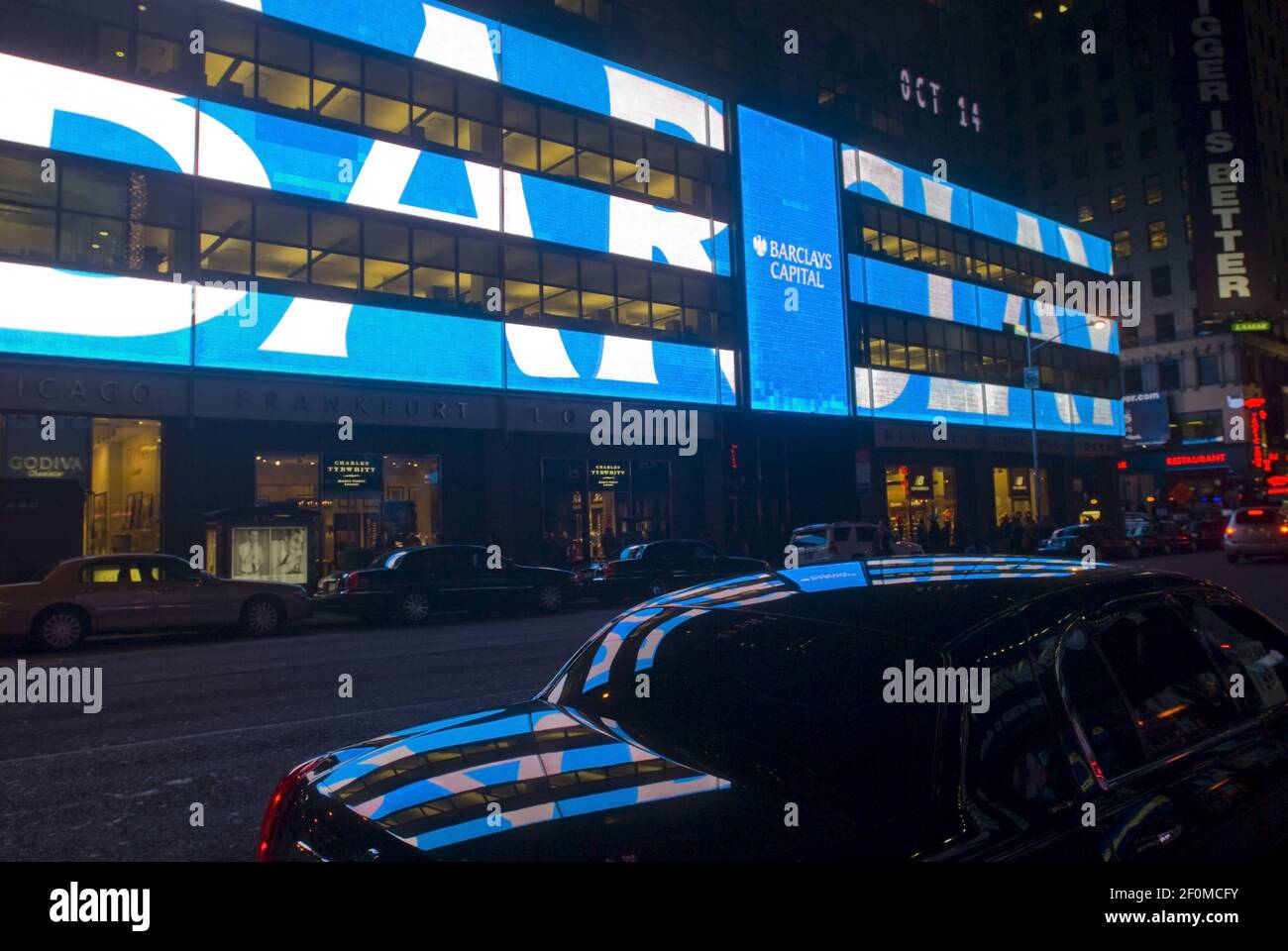 L'ex quartier generale di Lehman Brothers Global a New York, ora rinominato Barclays Capital martedì 14 ottobre 2008. La banca Barclays viene intentata dal DoJ dopo essersi rifiutata di stabilirsi con loro per indagini sulla loro presunta colpevolezza nella crisi finanziaria. Deustche Bank e Credit Suisse si sono recentemente insediati come Bank of America, JPMorgan e Citigroup. (Foto di Richard B. Levine) *** si prega di utilizzare credito dal campo di credito *** Foto Stock