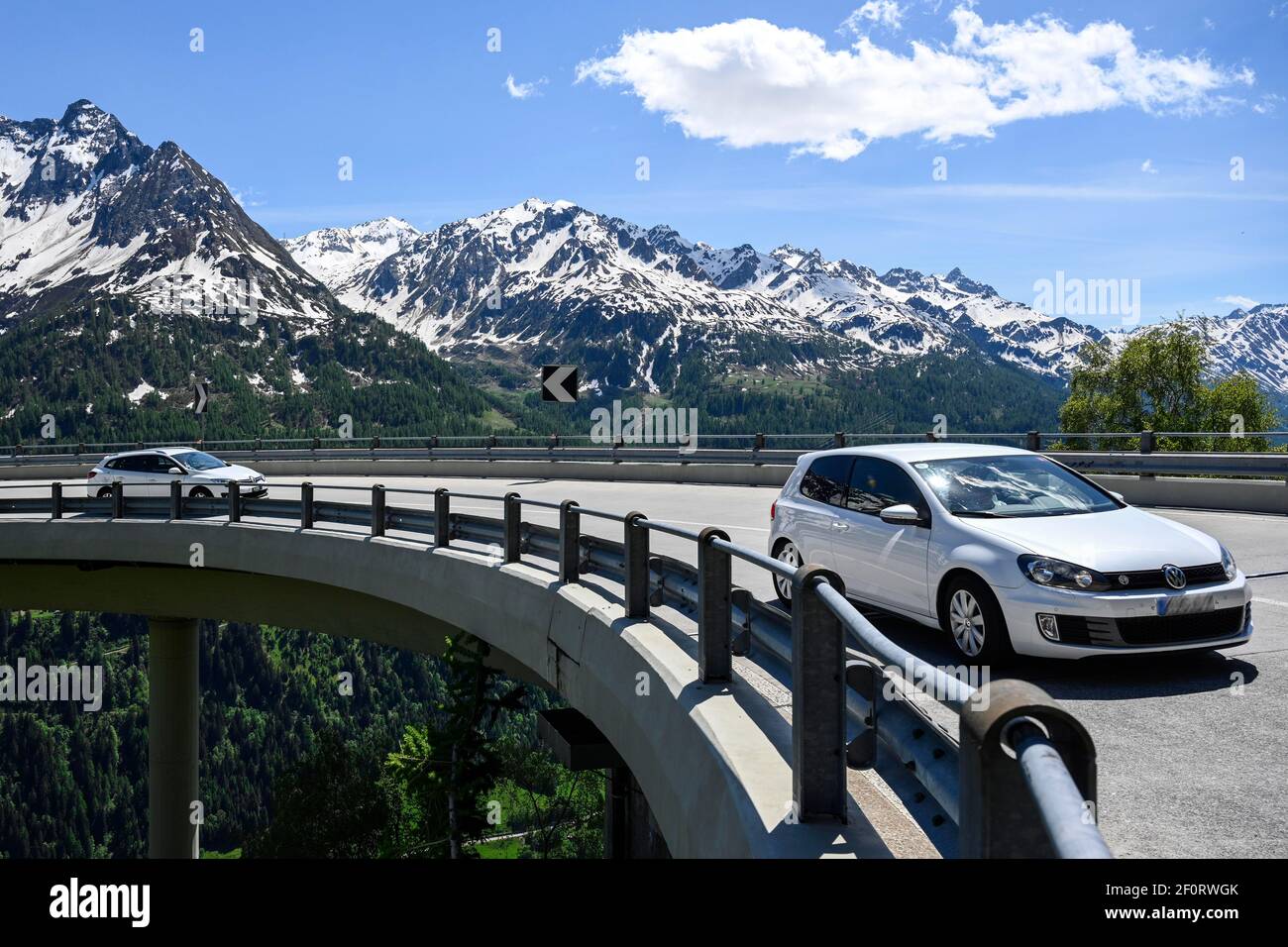 Pass viaggio in auto, passo Gottardo, Svizzera Foto Stock