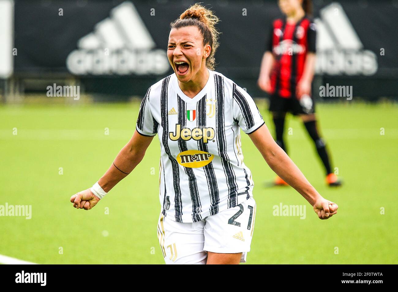 Arianna Caruso di Juventus celebra un gol durante la Serie femminile UNA partita di calcio tra Juventus Donne e AC Milan Donne.(Punteggio finale; Juventus Donne 4:1 AC Milan Donne) Foto Stock