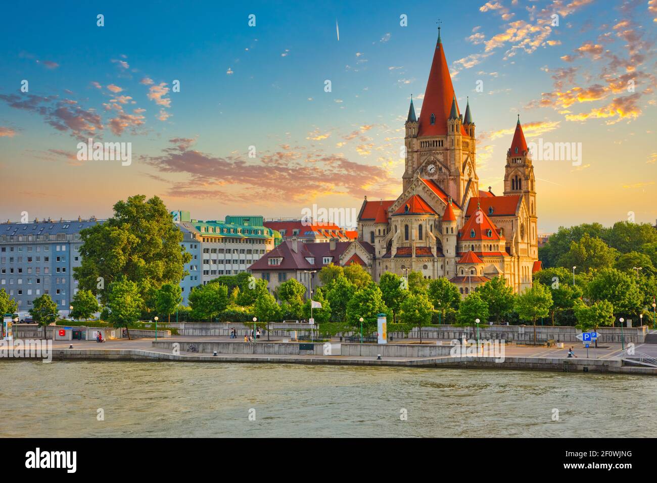 Chiesa Heiliger Franz di Assisi a Mexikoplatz, Vienna, Austria Foto Stock