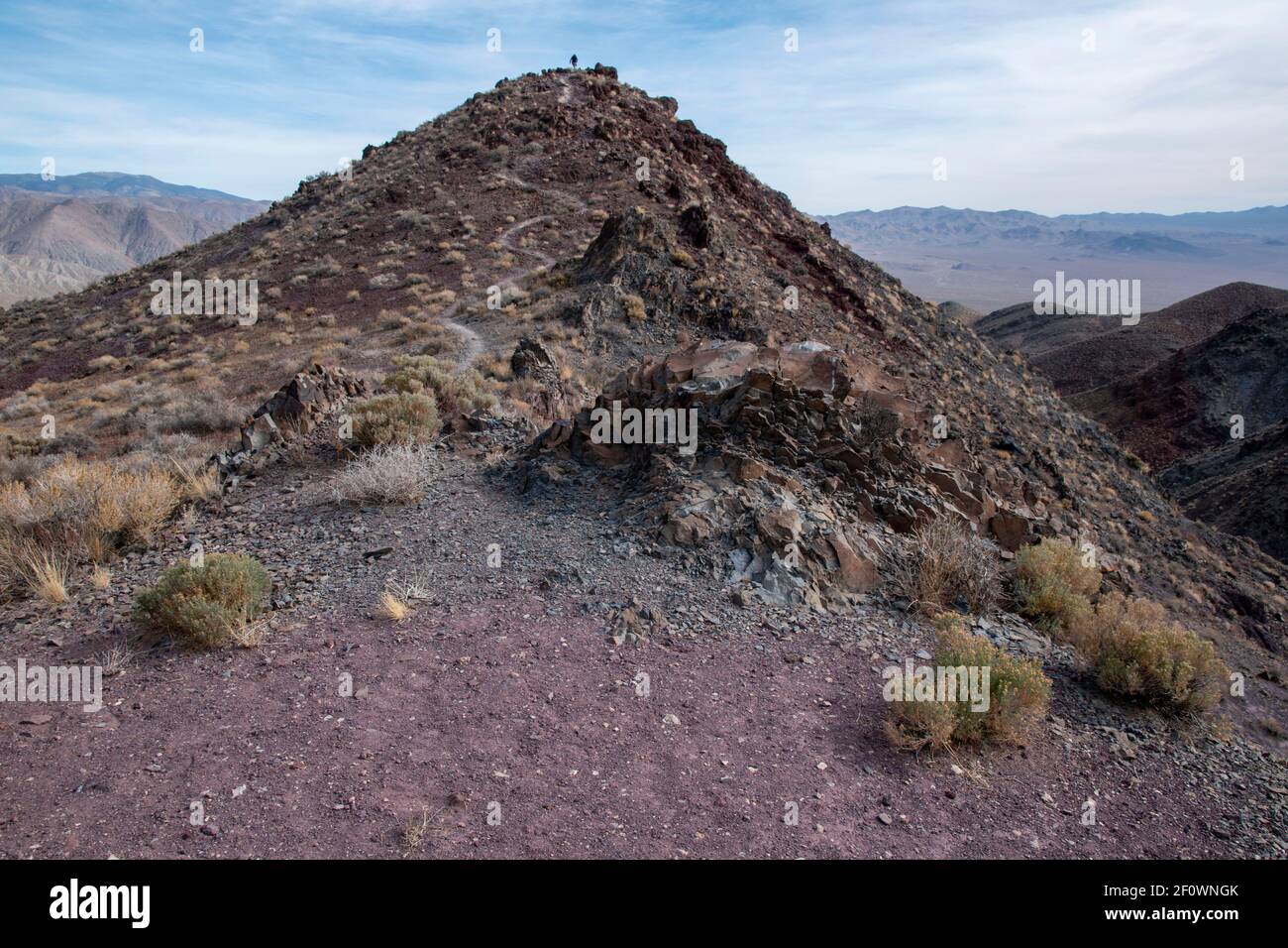 La Death Valley Road offre un percorso nel Parco Nazionale della Death Valley dal lato nord del parco. La maggior parte di esso è strada sterrata. Foto Stock