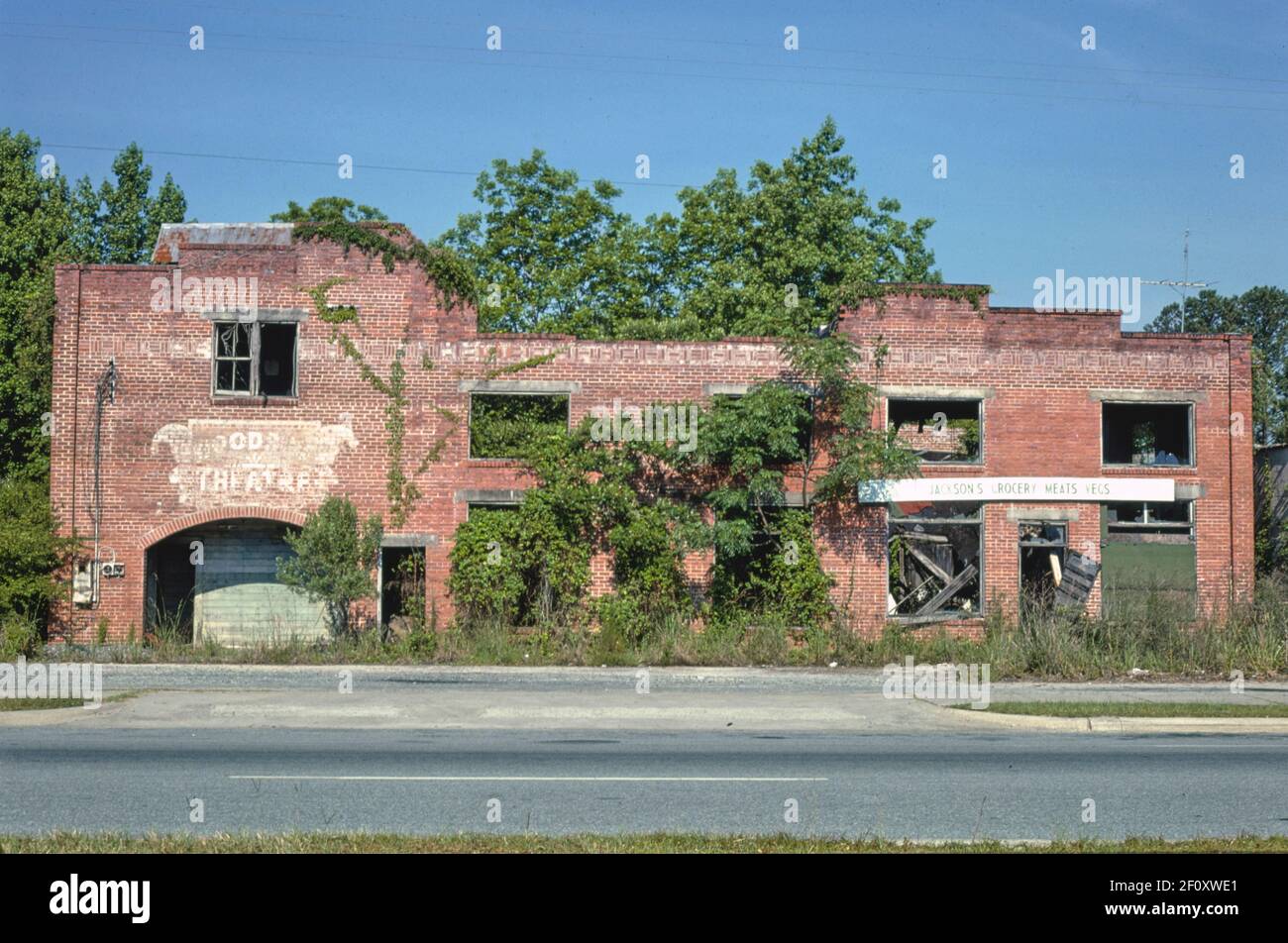 Woodbine Theatre (relitto decaduto) Route 17 Woodbine Georgia ca. 1979 Foto Stock