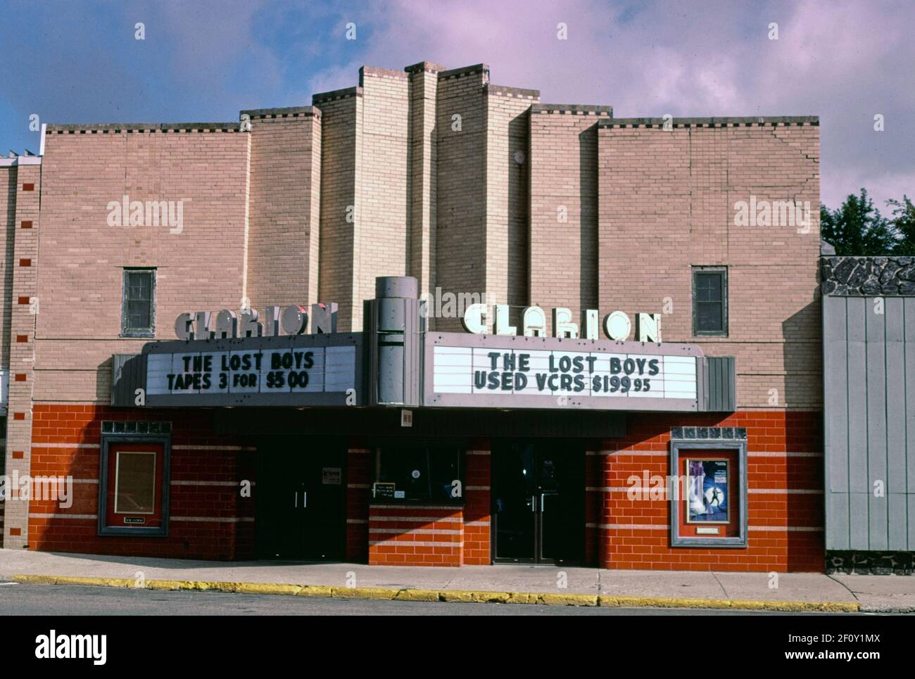 Clarion Theatre - 2nd Street - NW - Clarion - Iowa ca. 1987 Foto Stock