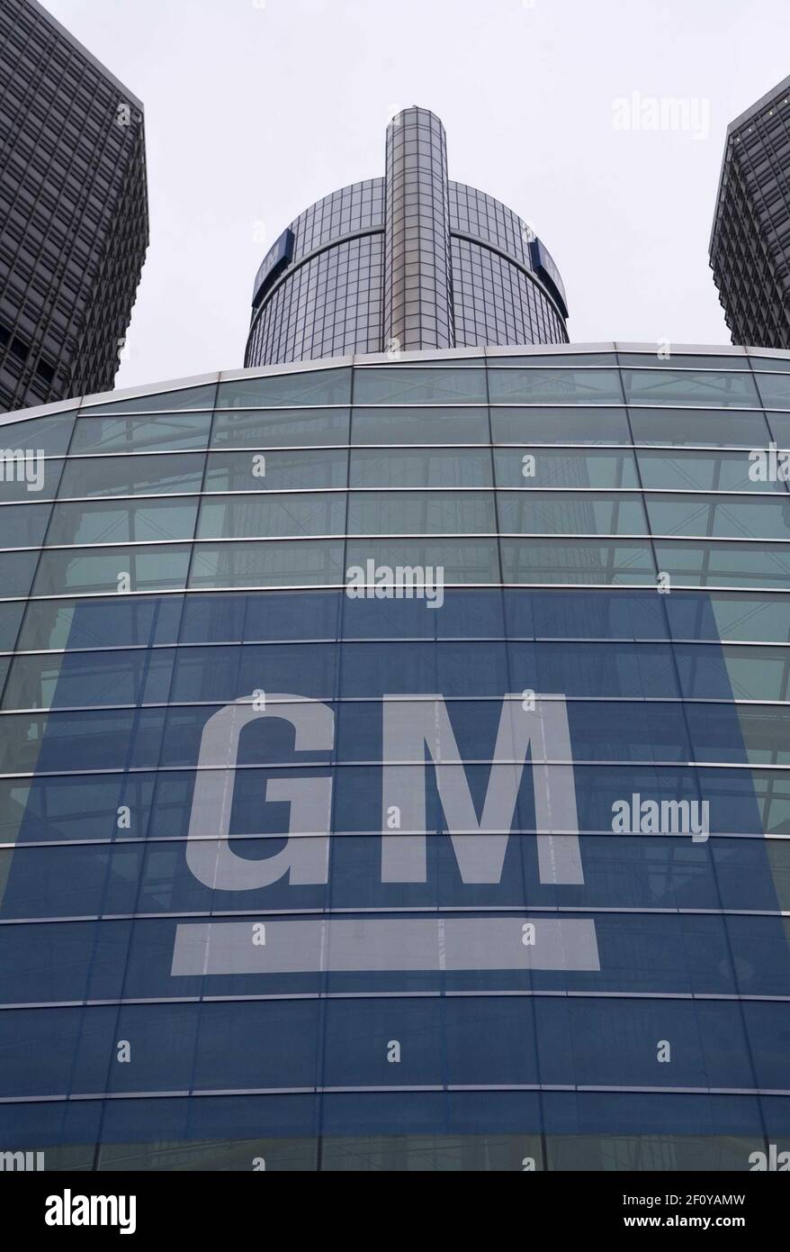 13 novembre 2008 - Detroit, Michigan - General Motors sede mondiale. Photo Credit: Kristoffer Tripplaar/ Sipa Press/0811171435 Foto Stock