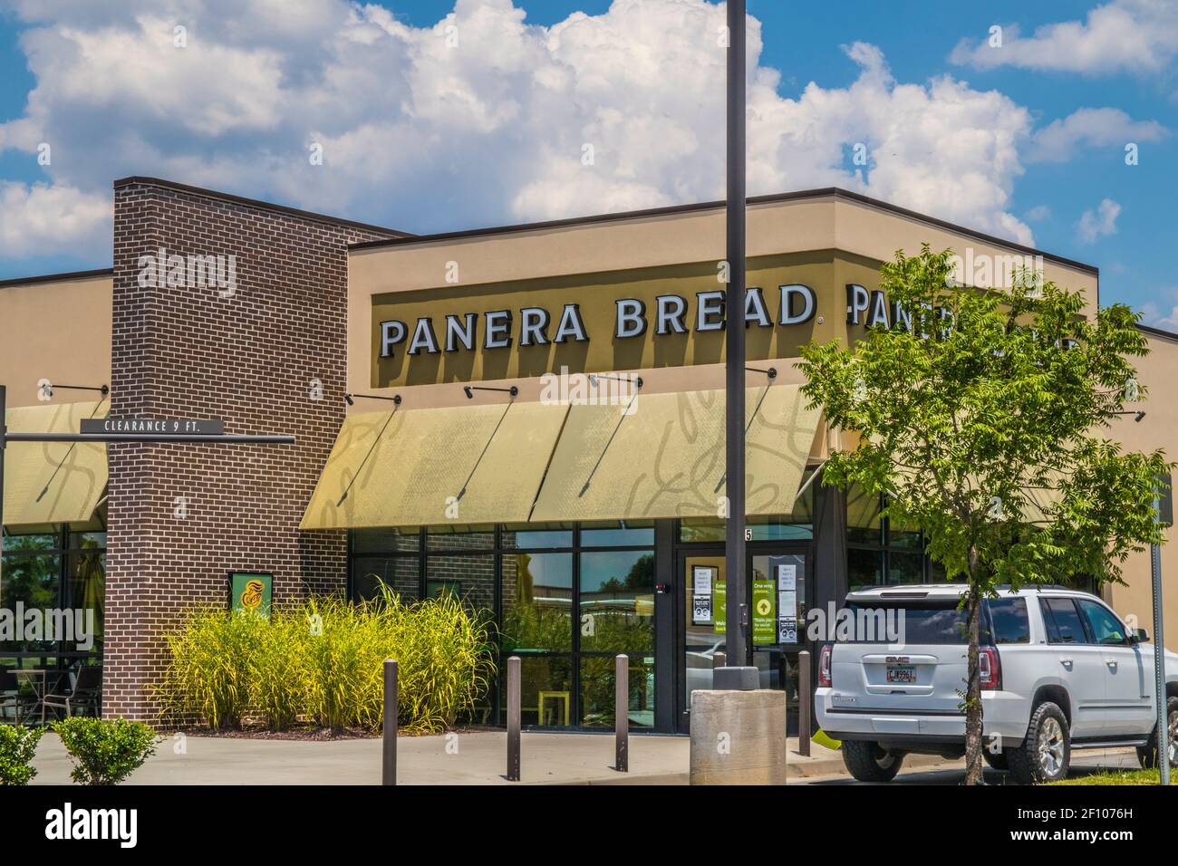 Loganville, GA / USA - 07 20 20: Panera Bread Restaurant Foto Stock