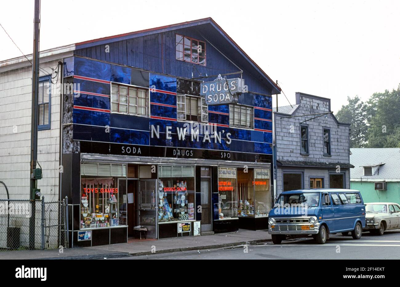 Newman's Drugs Lake Huntington New York ca. 1976 Foto Stock