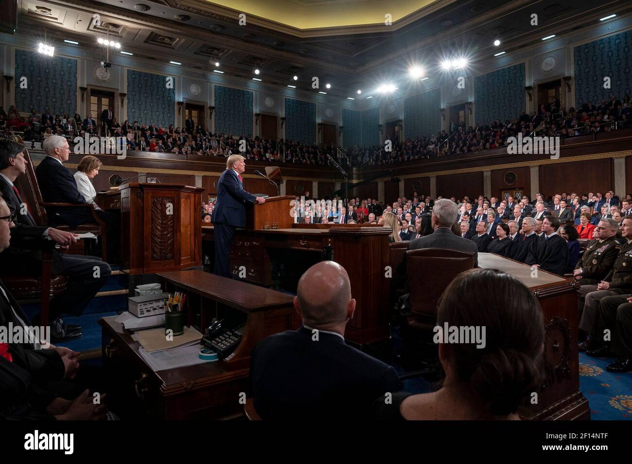 Il presidente Donald Trump ha fatto il suo discorso sullo stato dell'Unione martedì 4 febbraio 2020 nella Camera del Parlamento al Campidoglio degli Stati Uniti a Washington D.C. Foto Stock