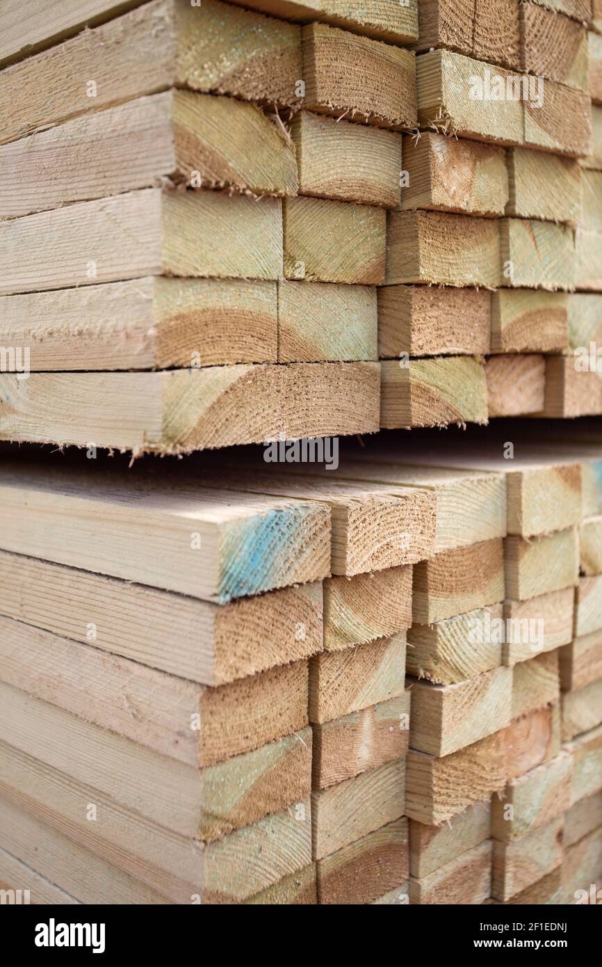 Listelli in legno per tetti. Regno Unito Foto stock - Alamy