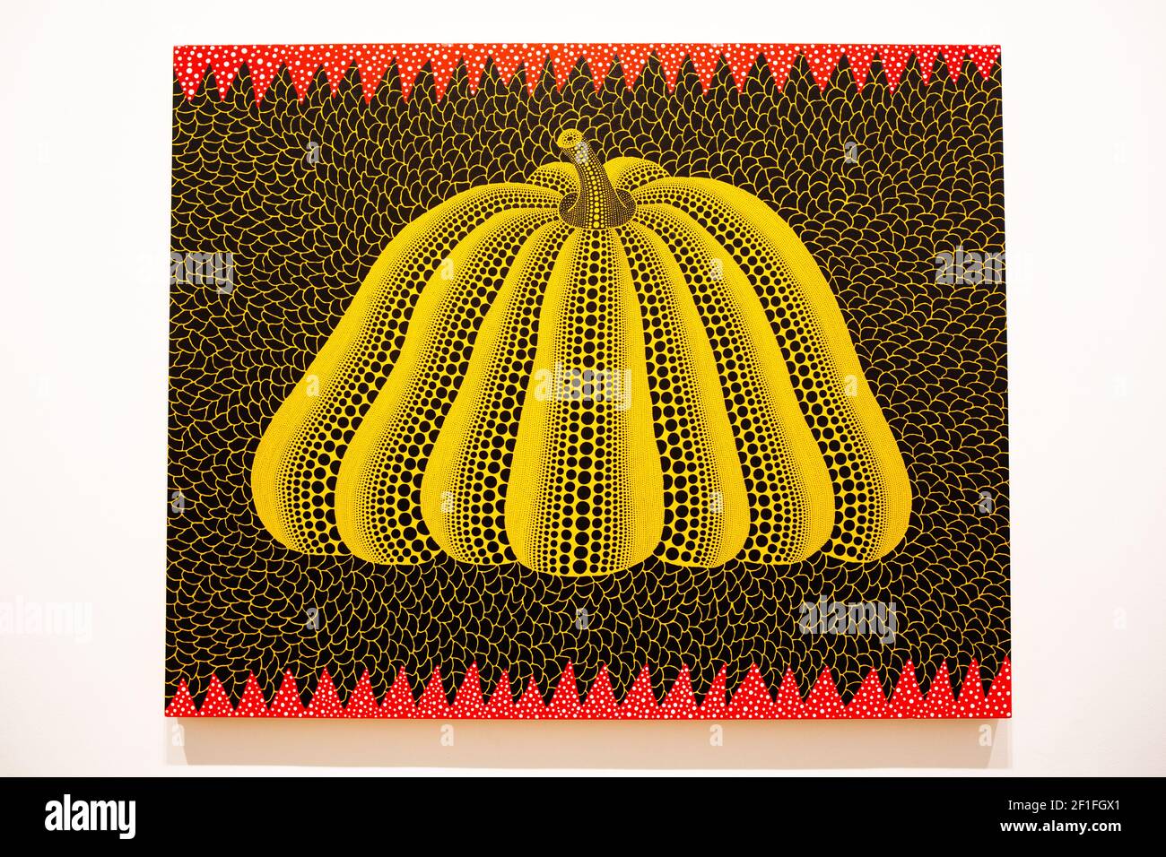 'Zucche' create da Yayoi Kusama e esposte alla galleria Victoria Miro di Londra. Il credito fotografico dovrebbe essere: Katie Collins/EMPICS/Alamy Foto Stock