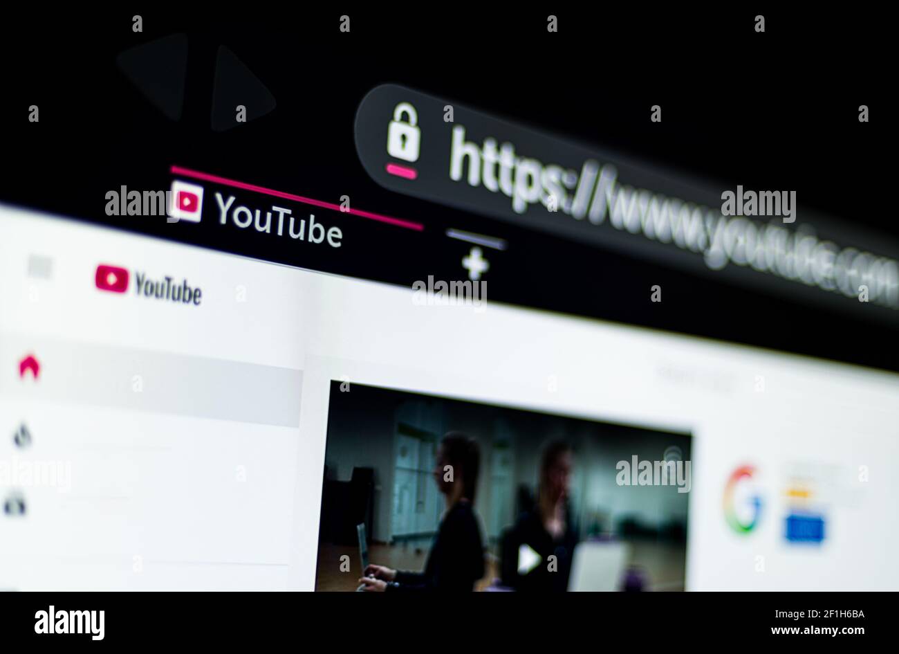 Schermo con la pagina sicura di YouTube nel browser Web Foto Stock